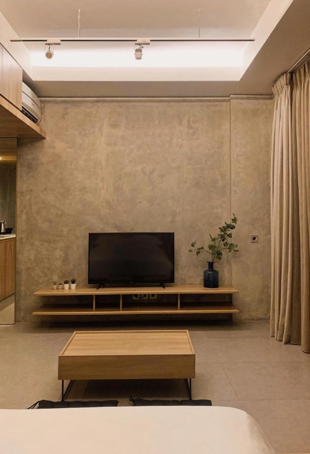 Hotel Nostoi à Jakarta Extérieur photo